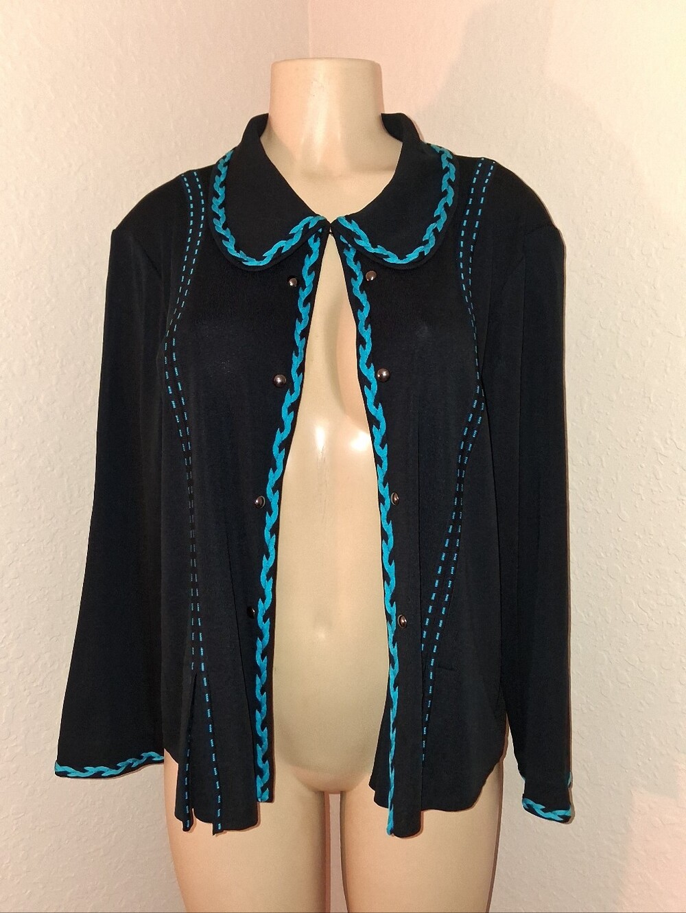 MING WANG BLACK CARDIGAN W/ BLUE TRIM & 1 HOOK CLOSURE SZ XLG